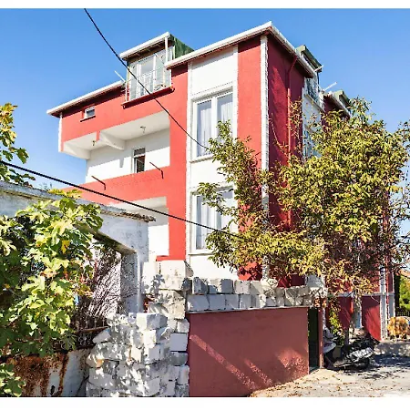 Homestay Deniz Kiyisina Sahip *